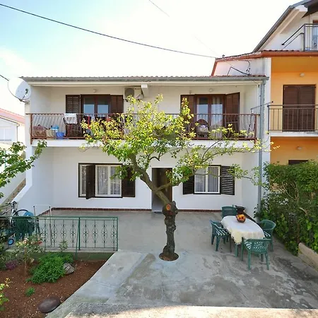 Anastazija Διαμέρισμα